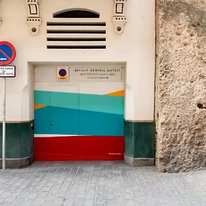 https://sevilla-central-suites-apartamentos-puerta-jerez.es-andalucia.com